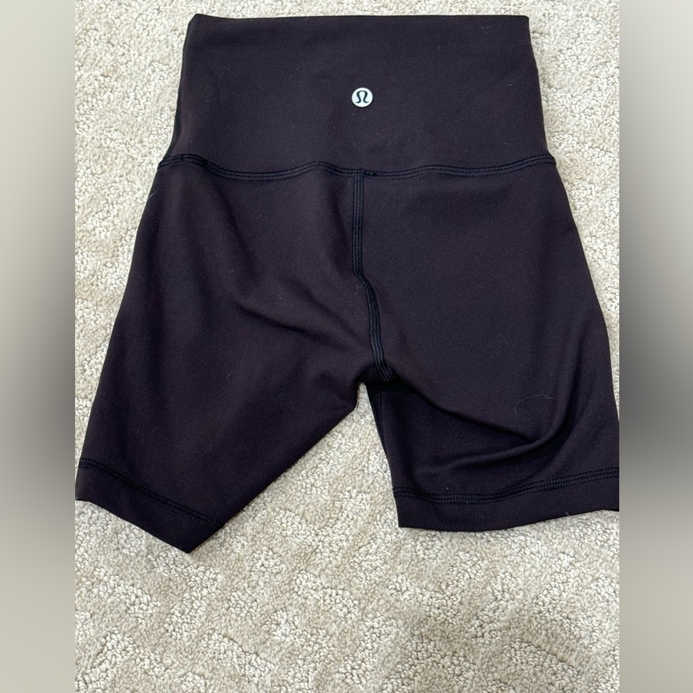 Wunder Train High-Rise Short 4" - Size 0